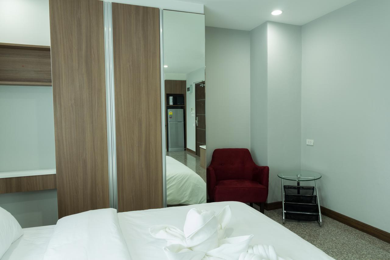 Modernbright Laemchabang Aparthotel Bang Lamung Eksteriør bilde