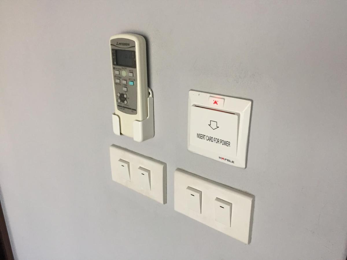 Modernbright Laemchabang Aparthotel Bang Lamung Eksteriør bilde
